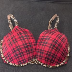 Victoria's Secret T-Shirt Push Up 34DDD Red & Black Plaid Bra Leopard Trim NWOT
